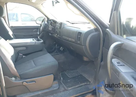 2010 Chevrolet Silverado 1500 Lt z USA, uszkodzony, nr VIN 3GCRCSE02AG225245